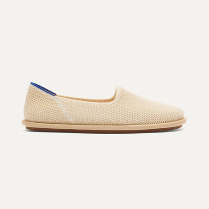 side | The Cruiser Loafer in White Raffia-Knit shown from the side.