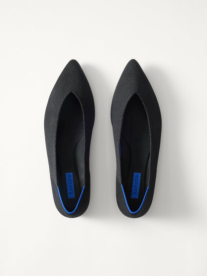 PLP | The Point III in Black shown from the top.