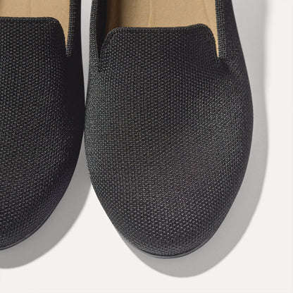 Close up of the toe and vamp of The Daily Loafer in Black.