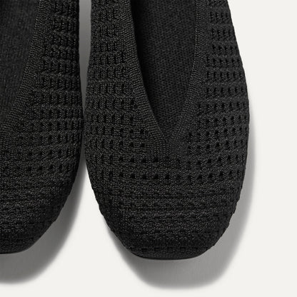 Close up of the toe and V-shaped vamp on The Max Square Ballerina in Black Mesh.